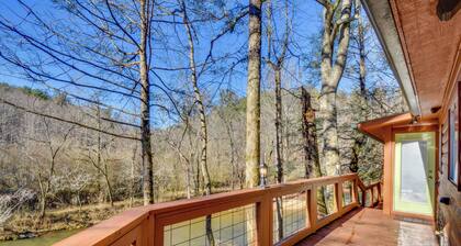 Riverfront Helen Cabin w/ Hot Tub & Deck!