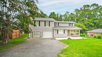 House (5 Bedrooms) | Front of property