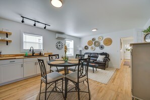 Cottage (3 Bedrooms) | Interior