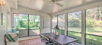 Pet-friendly Brunswick Retreat w/ Gas Grill!