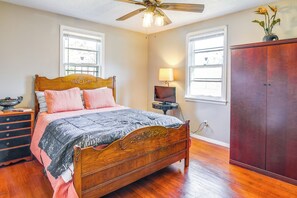 House (2 Bedrooms) | Interior - Cozy Memphis Vacation Rental Near Beale Street! (Memphis)