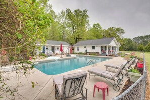 Interior - Buckhead Cabin w/ Fireplaces & Private Pool! (Buckhead)