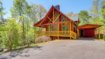 House (3 Bedrooms) | Front of property