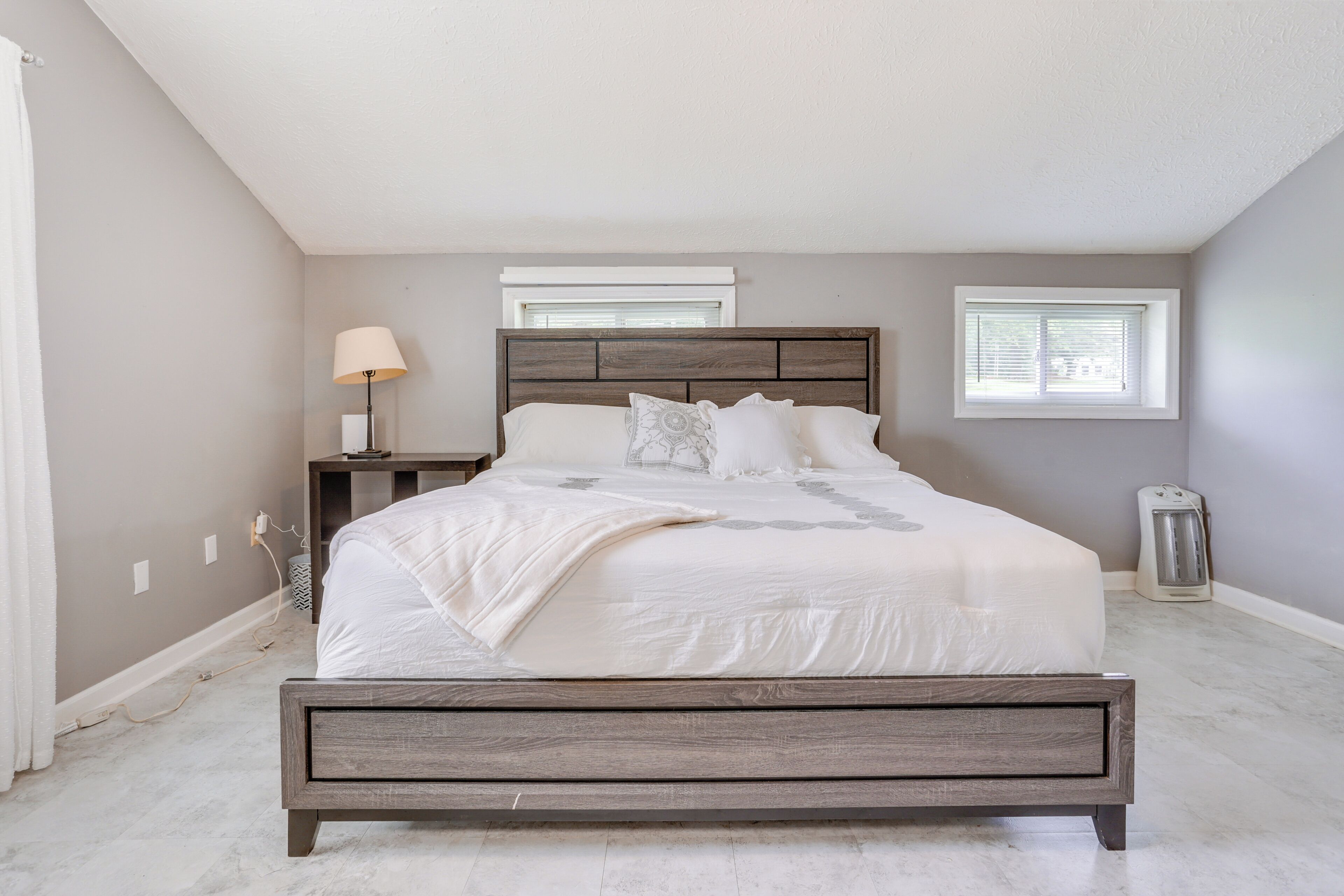 Apartment (1 Bedroom) | Interior