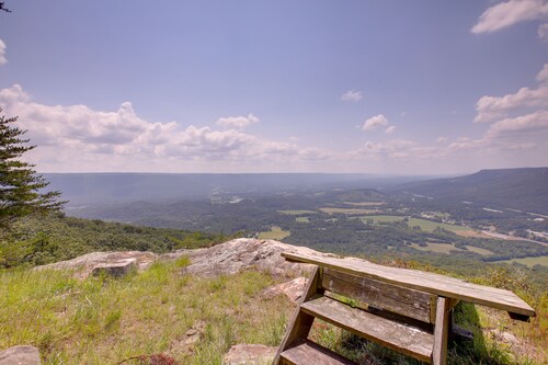Rising Fawn Vacation Rental Near Cloudland Canyon!