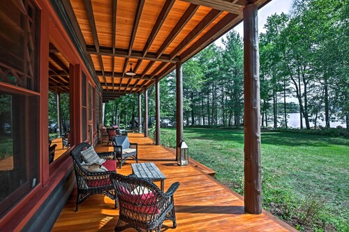 Restored Historic Saranac Lake Home: Lake Access!