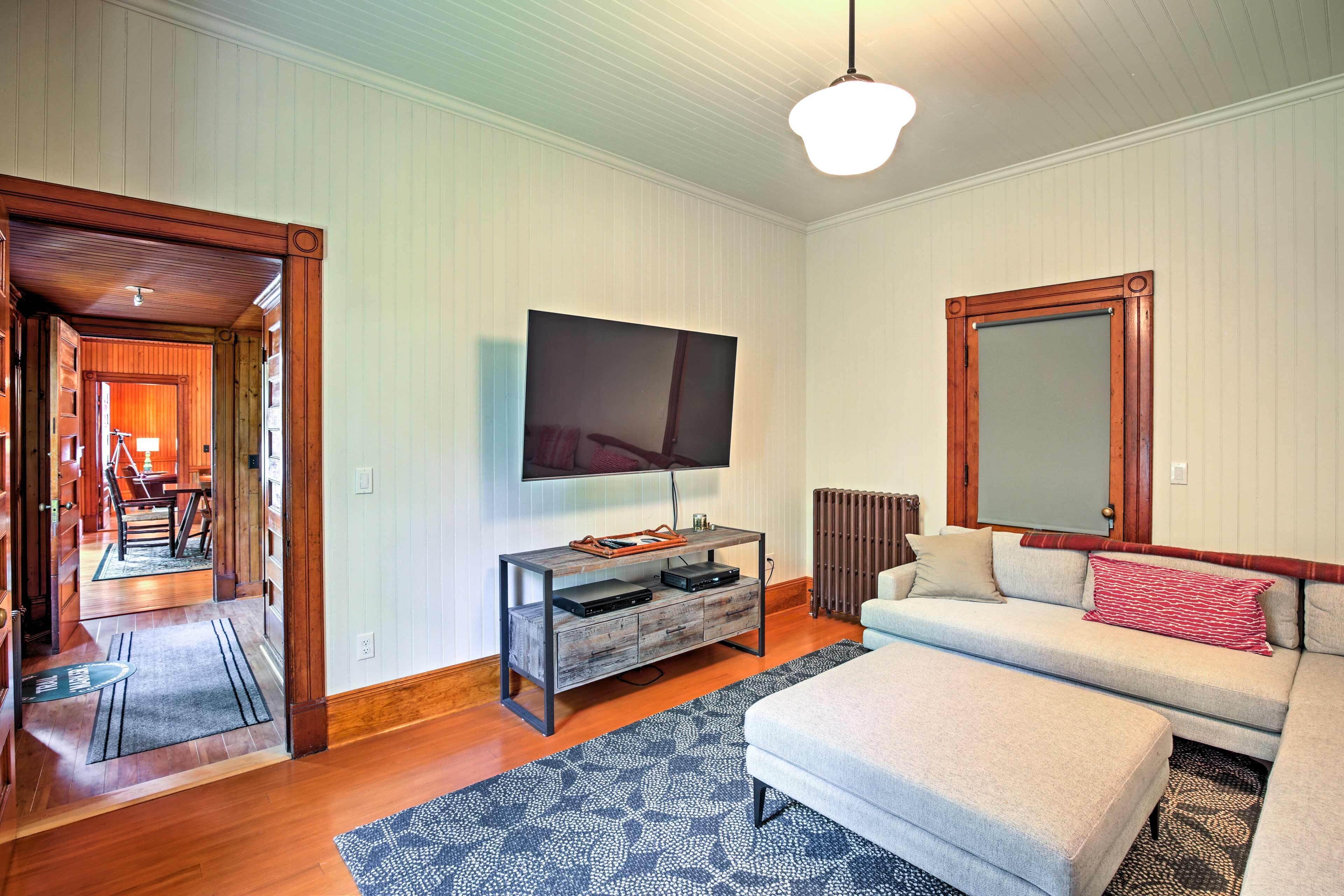 House (5 Bedrooms) | Interior