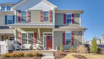 Apartment (2 Bedrooms) | Exterior