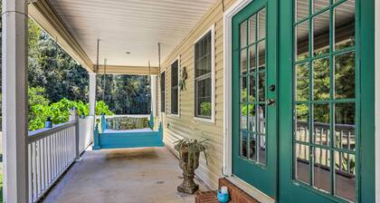 Idyllic Hawkinsville Retreat: Large Fire Pit!
