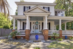 House (2 Bedrooms) | Interior - Charming Thomasville Getaway: Walk to Downtown! (Thomasville)