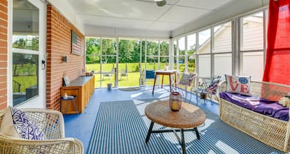 Pet-friendly Douglasville Home w/ Screened Porch!