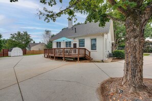 Cottage (2 Bedrooms) | Interior