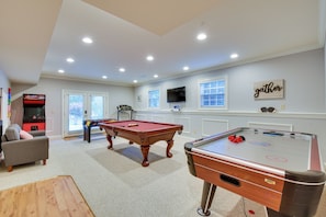 House (Multiple Bedrooms) | Interior