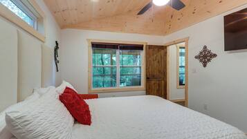 Cottage (2 Bedrooms) | Interior