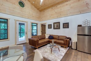 كوخ (2 Bedrooms) | المنشأة من الداخل