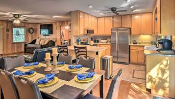 Cottage (2 Bedrooms) | Interior