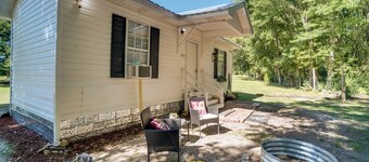 Sylvan Cabin on 73 Acres - Pond On-site!