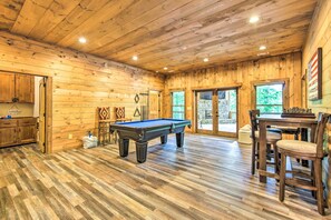 Interior - Riverside Mtn Retreat w/ Hot Tub & Game Room! (Blue Ridge)