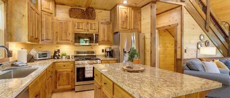 House (4 Bedrooms) | Interior