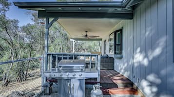 House (2 Bedrooms) | Bahagian dalam