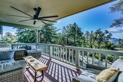 Mountain Home Near Yosemite w/ Well-being Retreat!