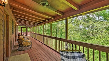 Talo (4 Bedrooms) | Sisätilat