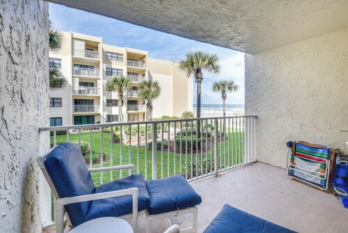 New Smyrna Beach Condo w/ Ocean-view Balcony!