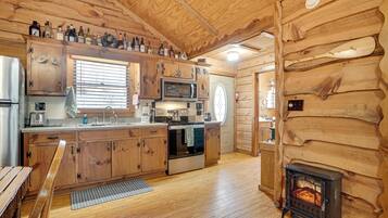 House (1 Bedroom) | Interior