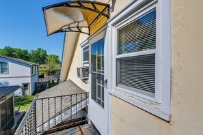 Interior - Convenient Nashville Home ~ 3 Mi to Downtown! (Nashville)