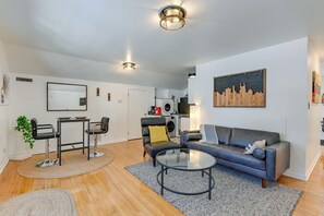 Interior - Convenient Nashville Home ~ 3 Mi to Downtown! (Nashville)