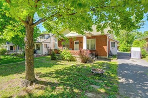 Interior - Convenient Nashville Home ~ 3 Mi to Downtown! (Nashville)