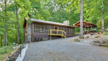 House (2 Bedrooms) | Front of property