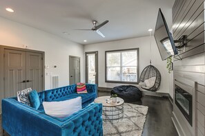 บ้านพัก (3 Bedrooms) | ด้านหน้าที่พัก