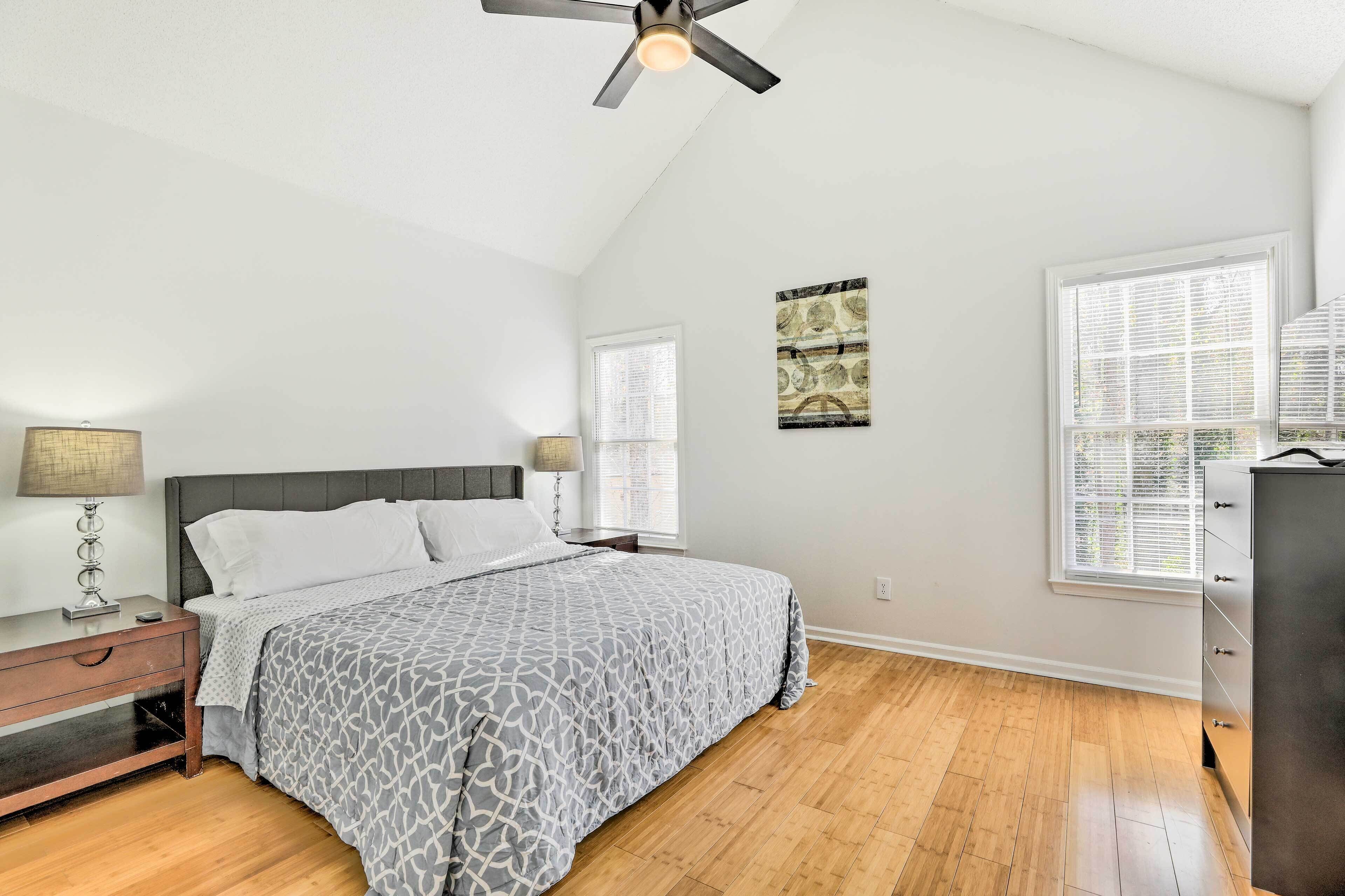 3 chambres, fer et planche à repasser, draps fournis