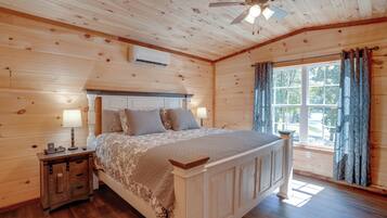 House (1 Bedroom) | Interior