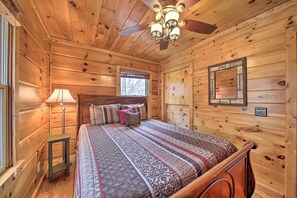 Casa (2 Bedrooms) | 2 camere, postazione laptop, ferro/asse da stiro, lenzuola