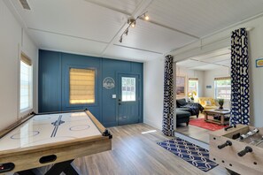 Interior - Spacious Winder Getaway w/ Hot Tub + Game Room! (Winder)