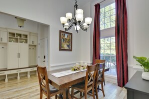 House (4 Bedrooms) | Interior - Spacious Winder Getaway w/ Hot Tub + Game Room! (Winder)