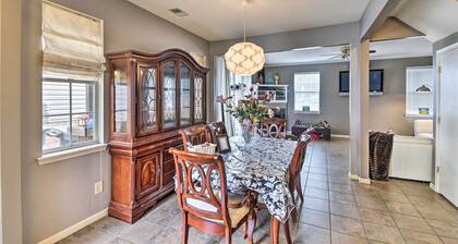 Hampton Home w/ Fireplace + Close to Beaches!