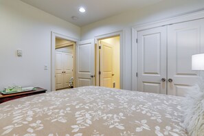 Apartment (2 Bedrooms) | Interior - World Cup Getaway! Walkable Dtwn Seattle Condo (Seattle)