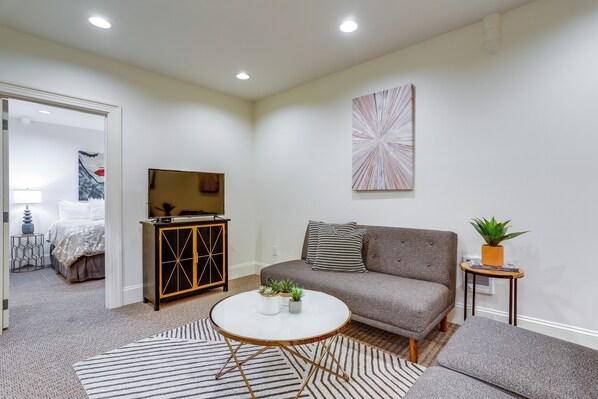 Apartment (2 Bedrooms) | Interior - Near Lumen Field! Walkable Dtwn Seattle Condo (Seattle)