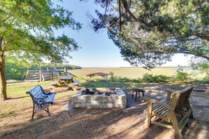 House (4 Bedrooms) | Interior - Dock & Views! Waterfront Baisden's Bluff Home (Crescent)