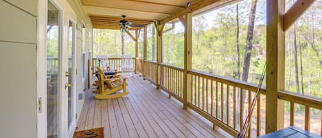 House (2 Bedrooms) | Interior