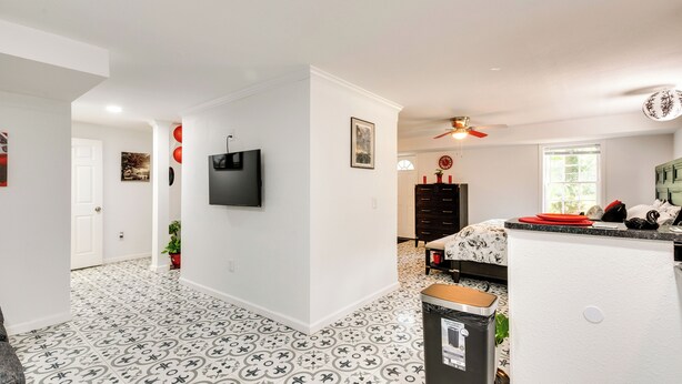 A modern apartment with a kitchen, dining area, and living room. - ~ 13 Mi to Atlanta: Private Stone Mountain Getaway (Stone Mountain)
