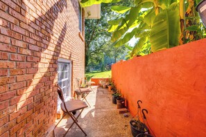 Apartment (0 Bedroom) | Interior