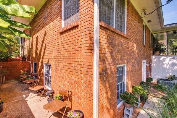 Apartment (0 Bedroom) | Interior - ~ 13 Mi to Atlanta: Private Stone Mountain Getaway (Stone Mountain)