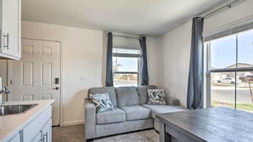 Huoneisto (0 Bedroom) | SisÀtilat