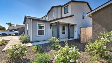 Apartment (0 Bedroom) | Interior