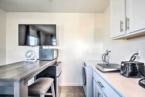 Apartment (0 Bedroom) | Bahagian dalam