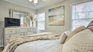 House (1 Bedroom) | Interior